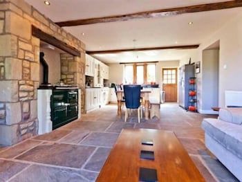 Throstle Nest Farm
