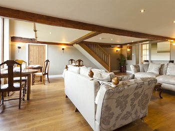 Throstle Nest Farm