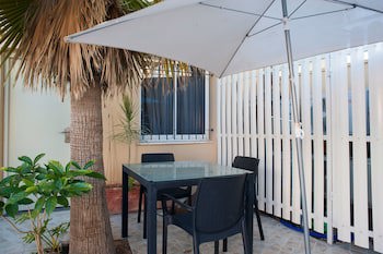 Geula Suites
