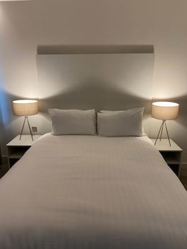 Axiom Park Hotel