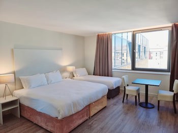 Axiom Park Hotel