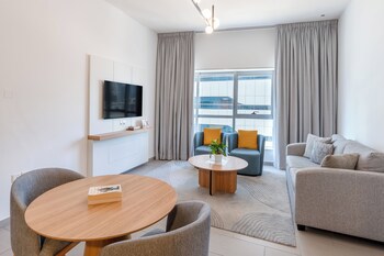 Citadines Metro Central Dubai fotoğrafı