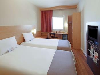 Ibis Adana
