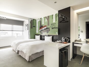 Cityinn Hotel Plus - Taichung Station Branch