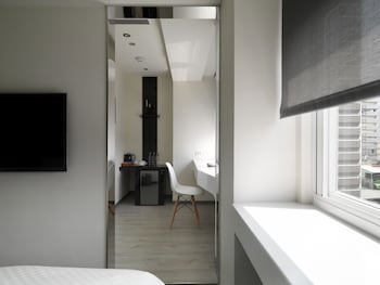 Cityinn Hotel Plus - Taichung Station Branch