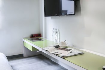 Cityinn Hotel Plus - Taichung Station Branch