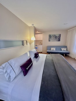 Hotel Living 55