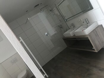 Am Dorfplatz Suites - Adults Only