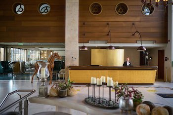 Mediterranean Village Hotel & Spa fotoğrafı