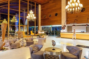 Mediterranean Village Hotel & Spa fotoğrafı