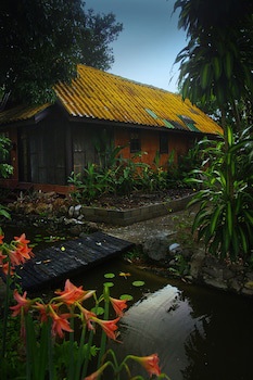 Areeya Phuree Resort