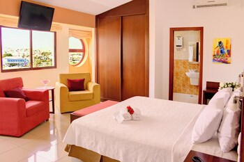 Hotel Livvo Don Paco