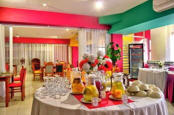 Hotel Livvo Don Paco
