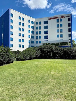 Hampton Inn By Hilton Guadalajara/Expo