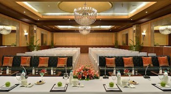Savoy Suites Manesar