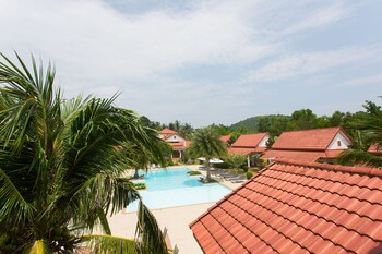 Armonia Village Resort And Spa