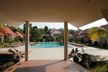 Armonia Village Resort And Spa