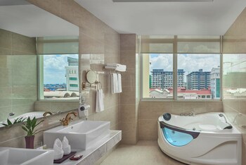 Dara Airport City Hotel & Spa