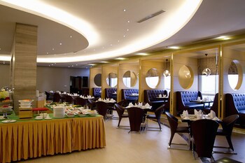 Dara Airport City Hotel & Spa
