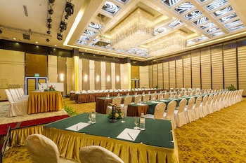 Dara Airport City Hotel & Spa