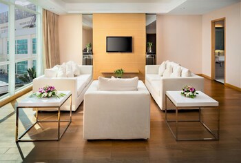 Dara Airport City Hotel & Spa