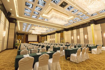 Dara Airport City Hotel & Spa