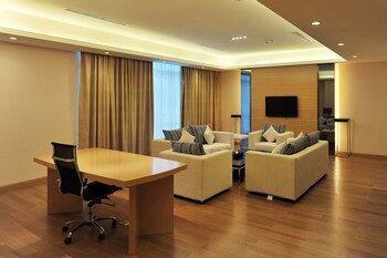 Dara Airport City Hotel & Spa