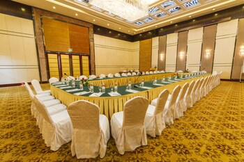 Dara Airport City Hotel & Spa