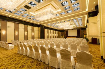 Dara Airport City Hotel & Spa