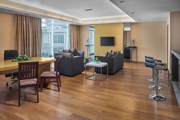 Dara Airport City Hotel & Spa
