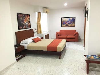 Hotel Torre Del Prado