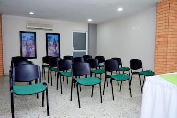 Hotel Torre Del Prado