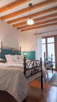 Hotel Papanikola