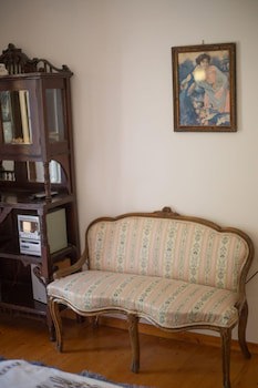 Hotel Papanikola