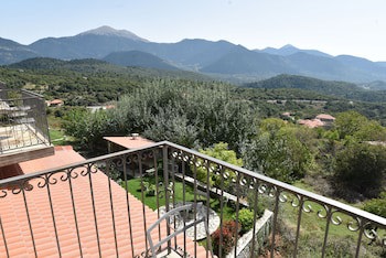 Hotel Papanikola