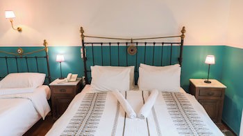 Hotel Papanikola