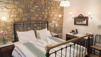 Hotel Papanikola