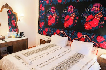 Hotel Papanikola