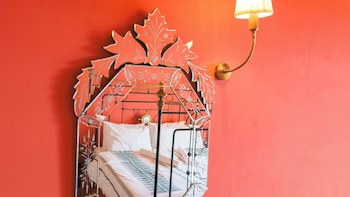 Hotel Papanikola