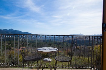 Hotel Papanikola