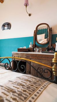 Hotel Papanikola