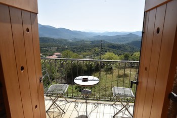 Hotel Papanikola