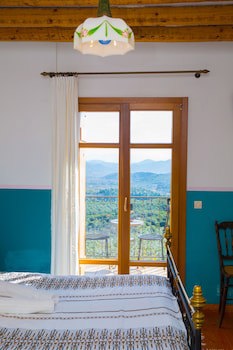 Hotel Papanikola