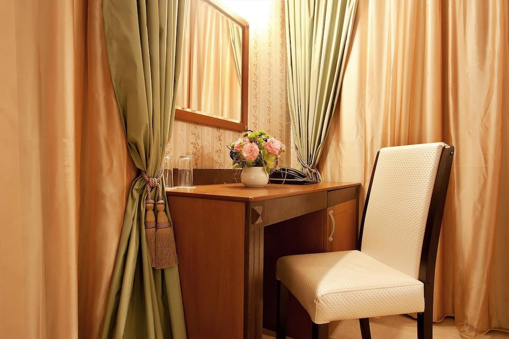 Best Western Plus Bristol Hotel