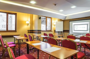 Best Western Plus Bristol Hotel