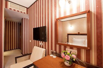 Best Western Plus Bristol Hotel