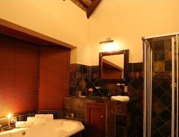 Mongena Game Lodge