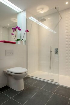 Destiny Scotland - The Malt House Apartments