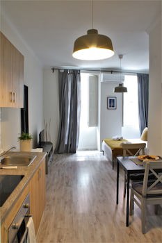Aparthotel Oporto Entreparedes