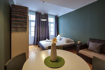 Aparthotel Oporto Entreparedes